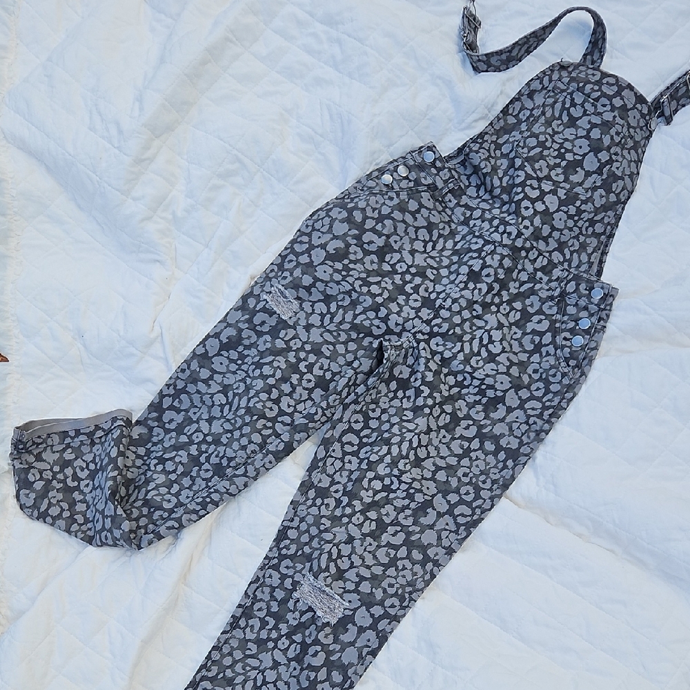 K.Jordan Size Small Overalls